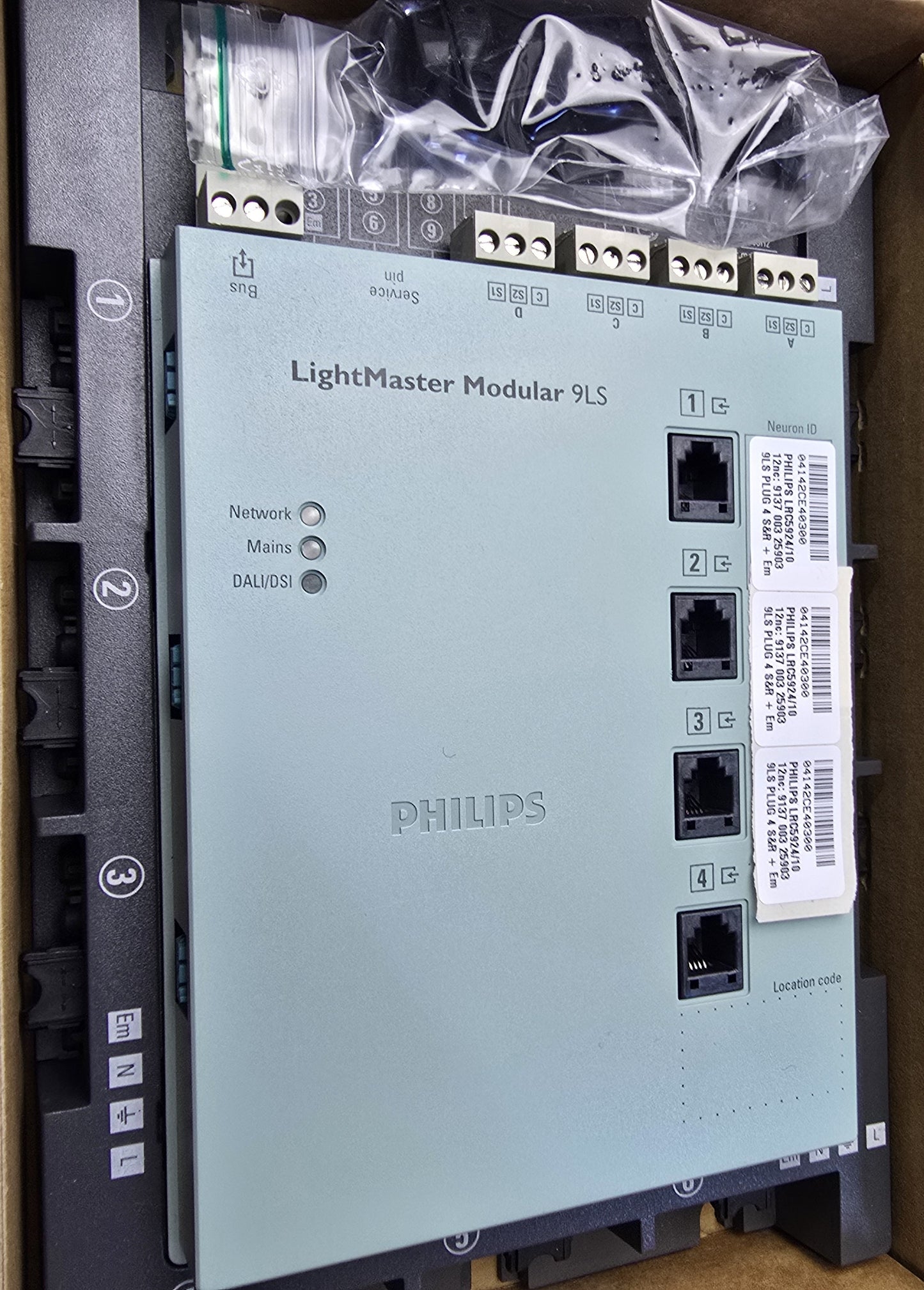 Philips LRC5924/10 LightMaster Modular 9LS SW&RE Lighting Controller (NEW)