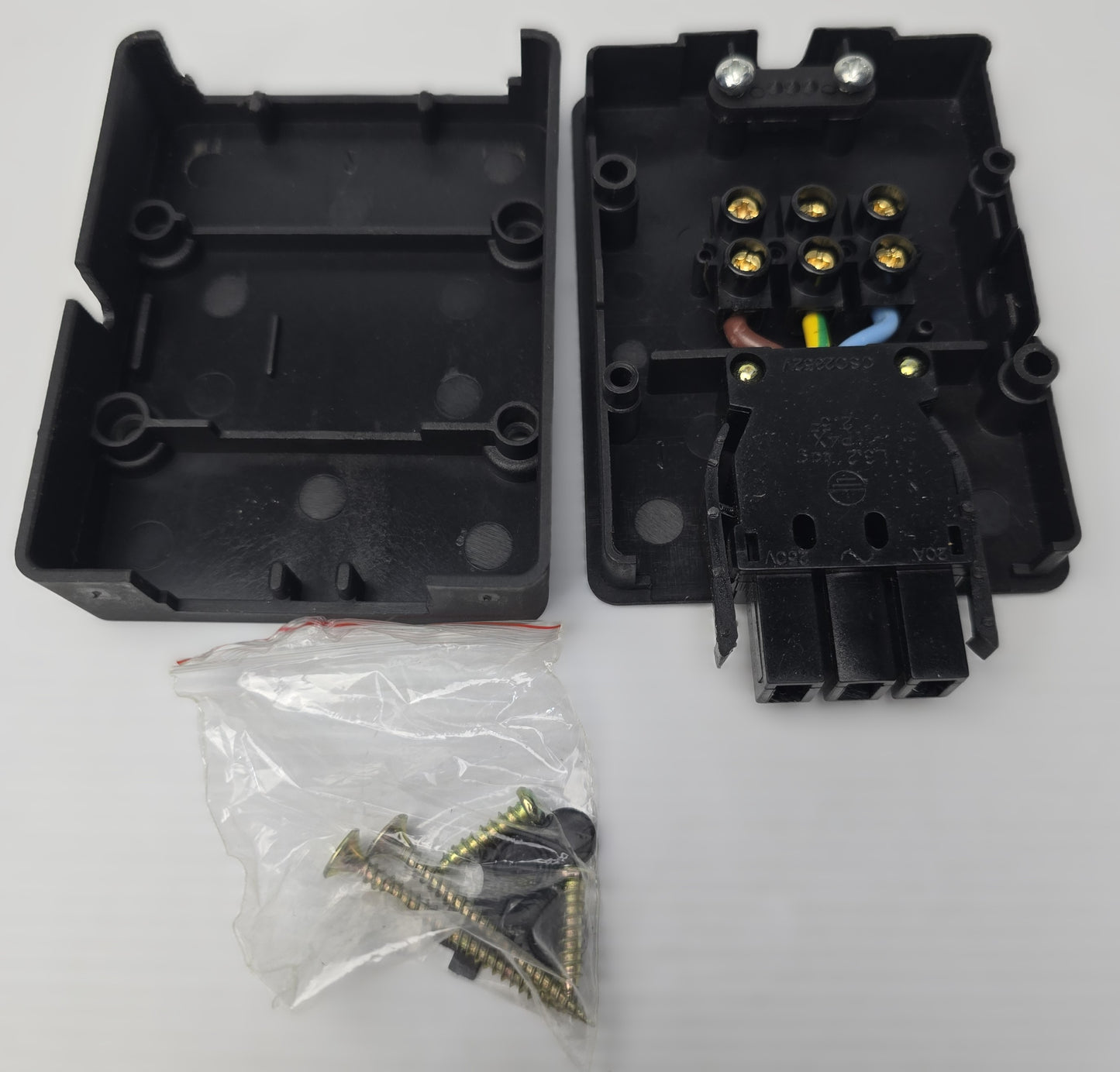 CMS-Electracom SW84002BK Power Outlet 20A Starter Socket Black (NEW)