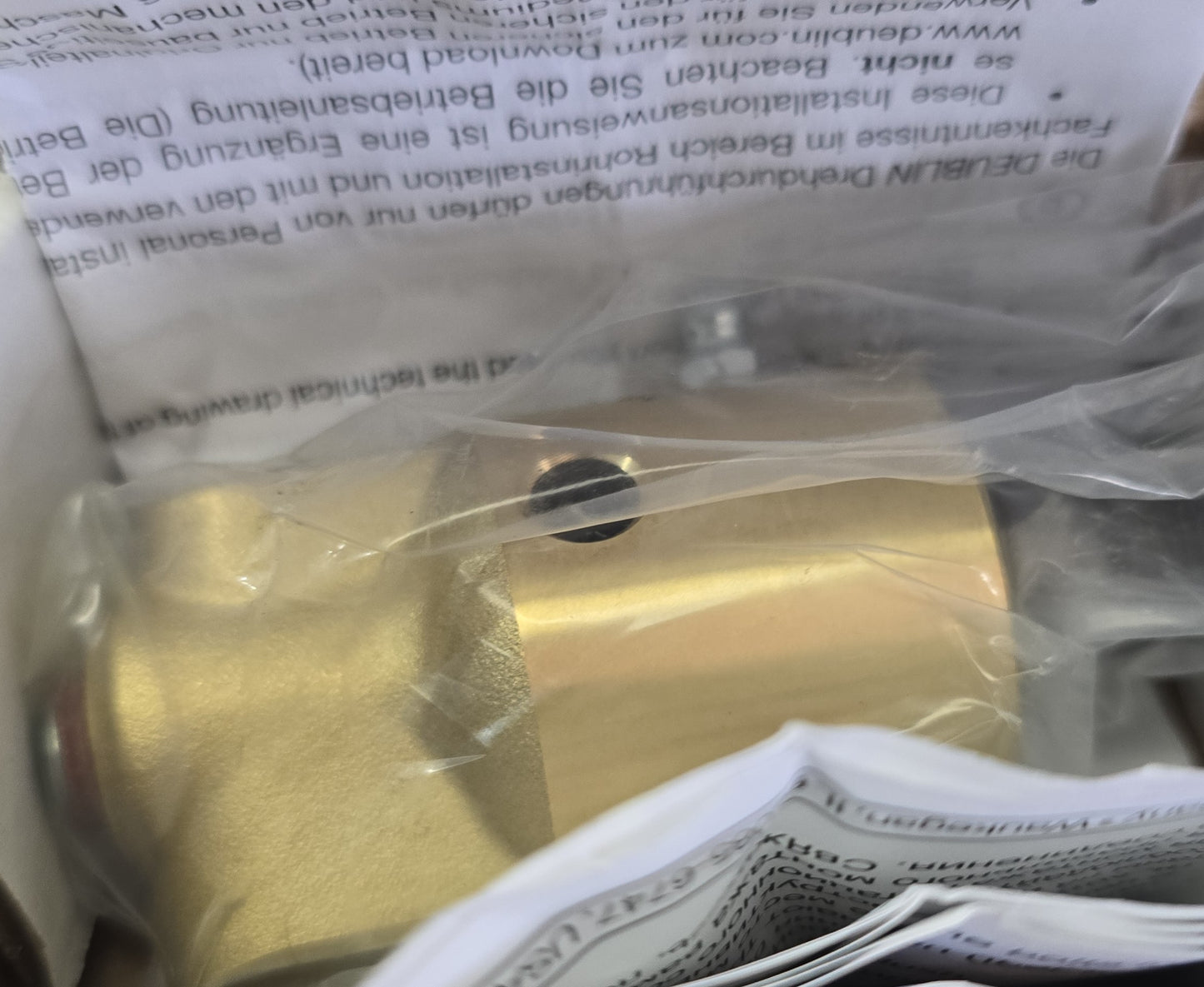 Deublin 57-000-001 Rotary Union 3/8 NPT RH (NEW)