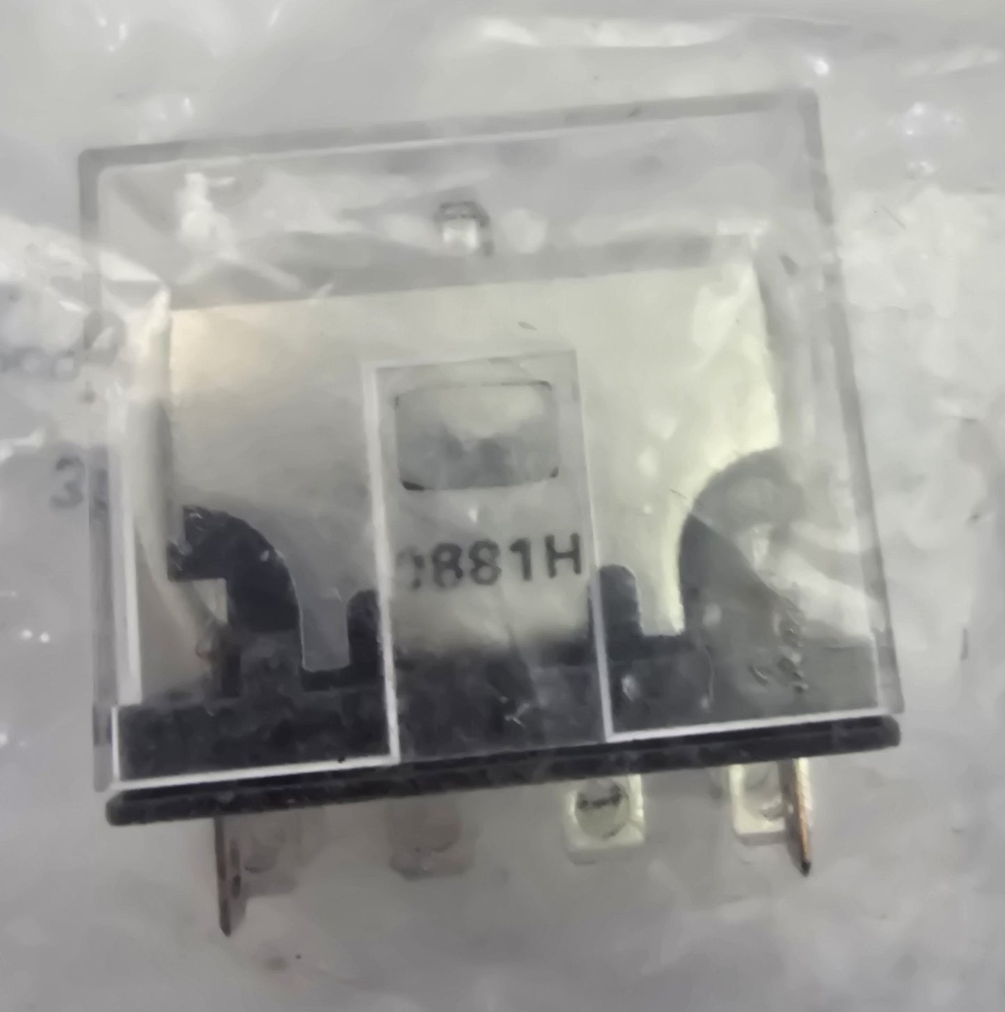OMRON LY4 12VDC 4PCO Plug-In Power Relay 10A 329-834 (NEW Sealed)