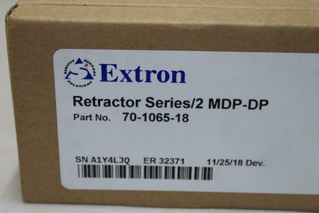 Extron Electronics Retractor Series/2 MDP-DP 70-1065-18 Display Port