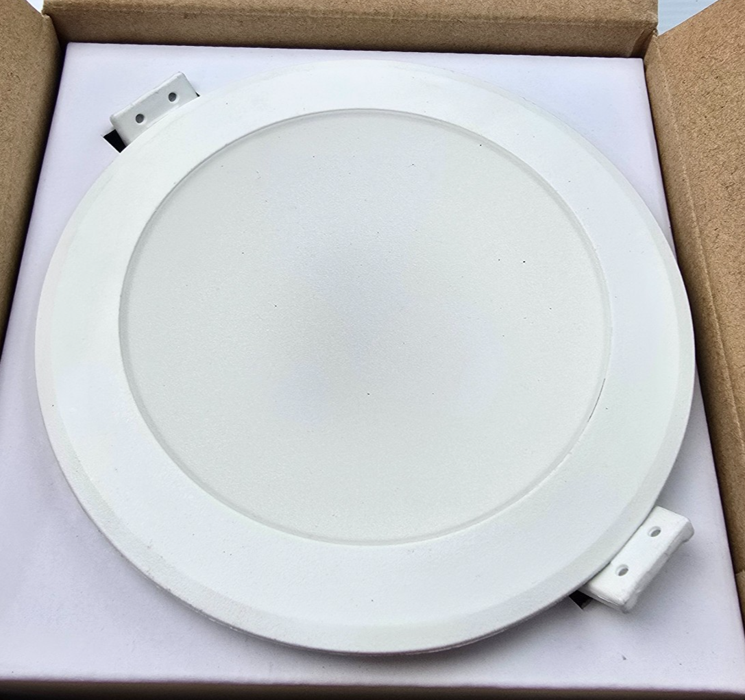 Lummax LED-DL9032WH LED Downlight 6000K 115cm 10W Dimmable IP44 (NEW In Box)