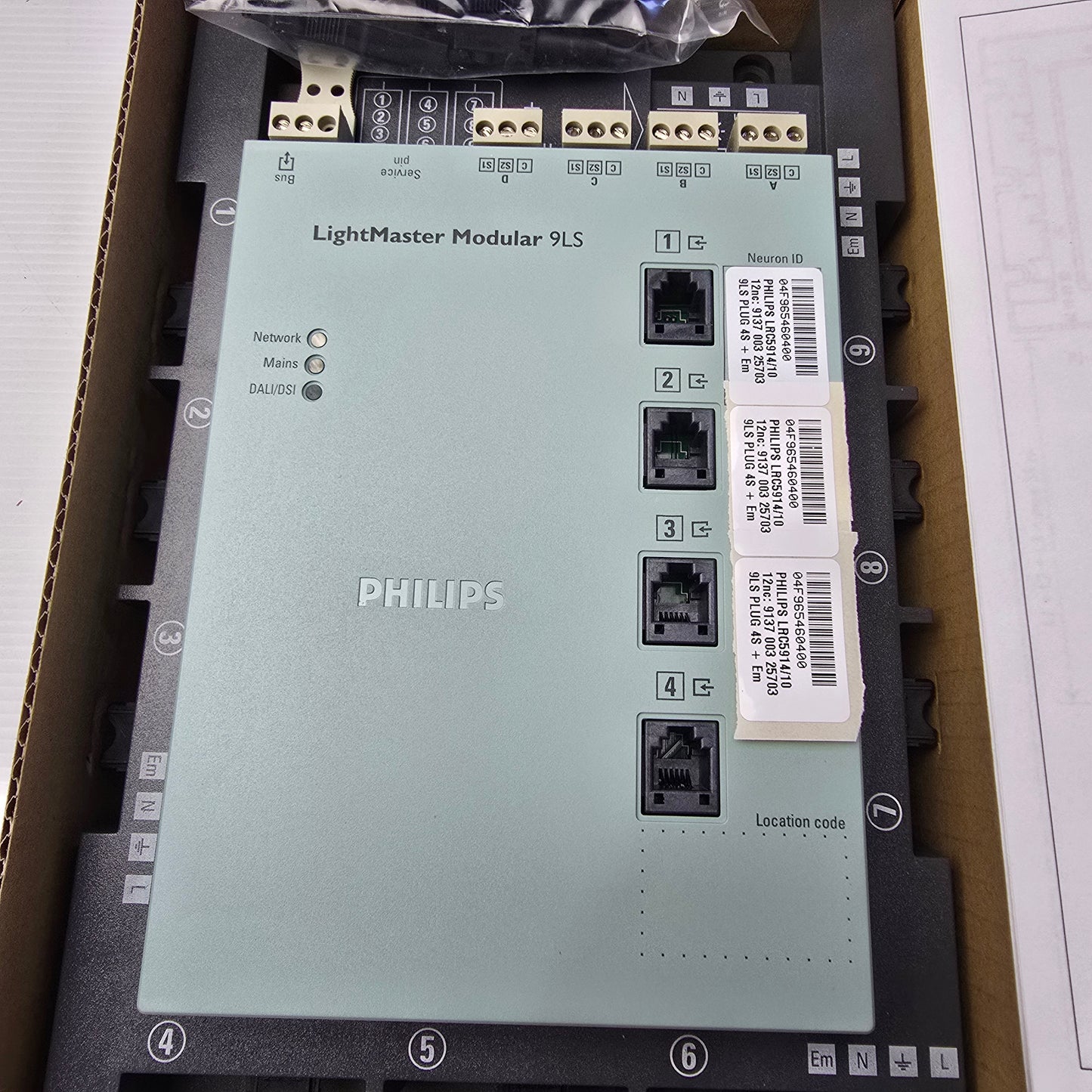 Philips LRC5914/10 LightMaster Modular 9LS Plug 4 SW Lighting Controller (NEW)