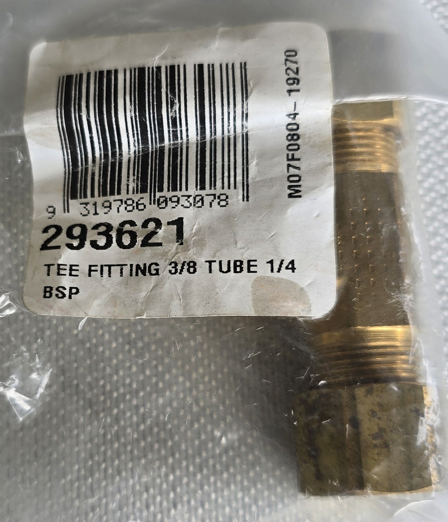 SeaStar 293621 Tee Fitting Brass 3/8 Tube 1/4 BSP (NEW Sealed)