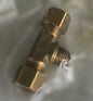 SeaStar 293621 Tee Fitting Brass 3/8 Tube 1/4 BSP (NEW Sealed)