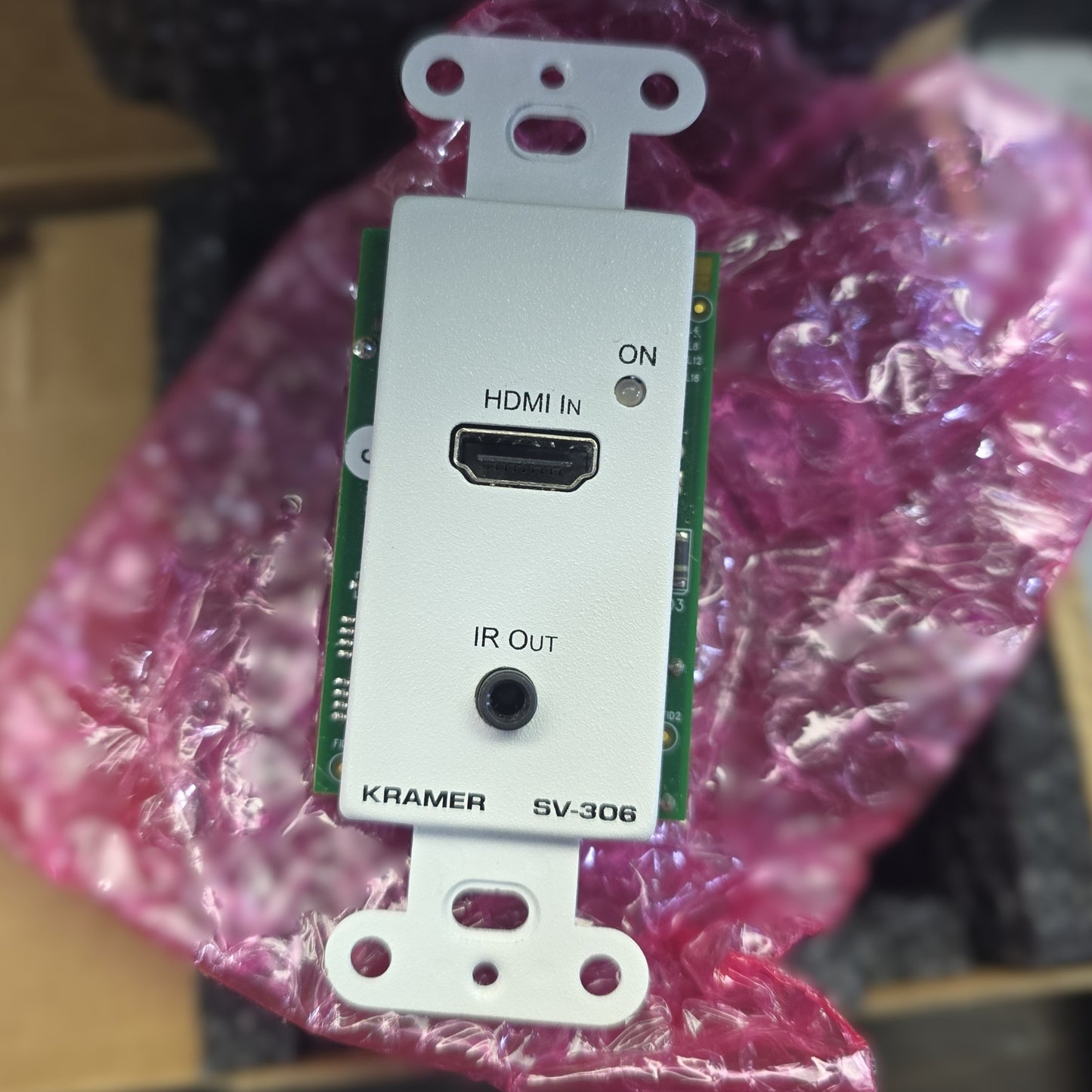 Kramer SV-306/US(W) HDMI Wall Plate Transmitter IR 12V DC (NEW In Box)