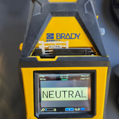 BRADY BMP61 Portable Label Printer Kit Industrial Handheld Labeller (Pre-owned)