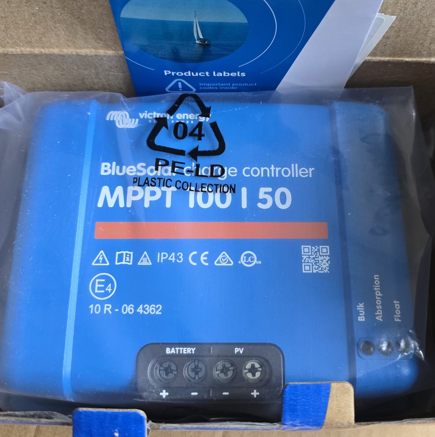 Victron-Energy SCC020050200 BlueSolar MPPT 100/50 Solar Charge Controller (NEW)
