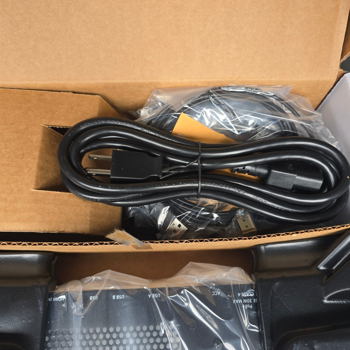 Crestron UC-PR 6510936 UC Presentation Transmitter HDMI USB-C (NEW Sealed)