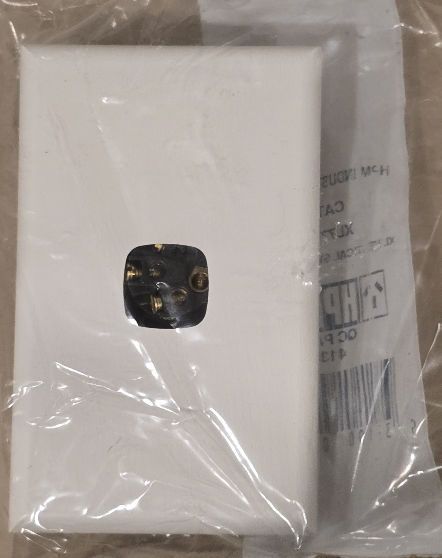HPM XL770/1WE Excel 1 Gang Vertical Light Switch 10A 240V White (NEW Sealed)