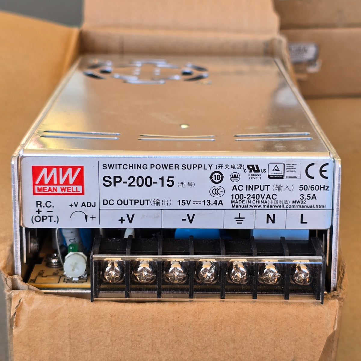 MEANWELL SP-200-15 200W 15V 13.4A Enclosed Switching Power Supply (NEW In Box)