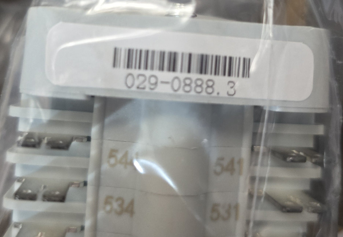Siemens A7E0002908883 3SV9 Auxiliary Switch 8 Level 19mm (New Sealed)