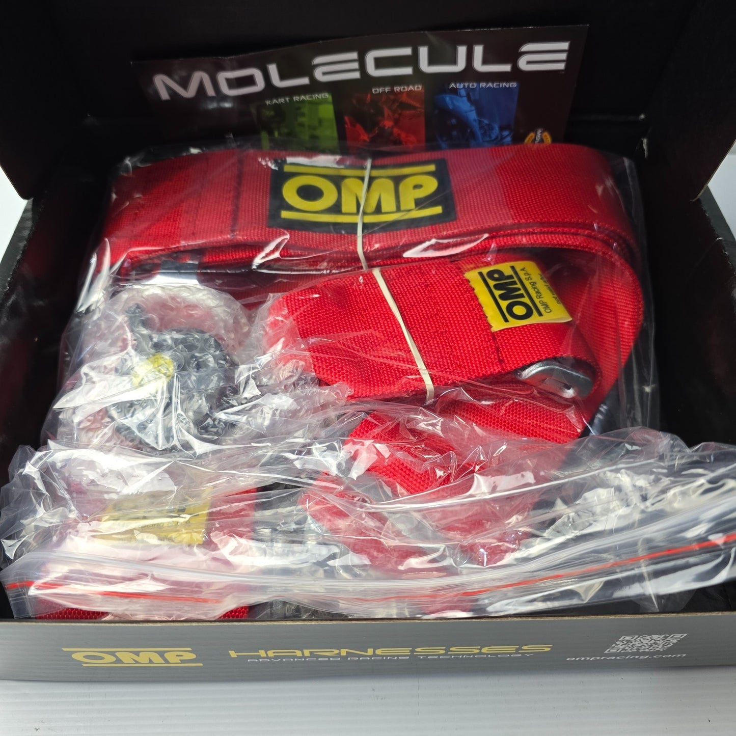 OMP DAO-0801-B01 4 Points Safety Harness 3" FIA 8854/98 Red (NEW In Box)