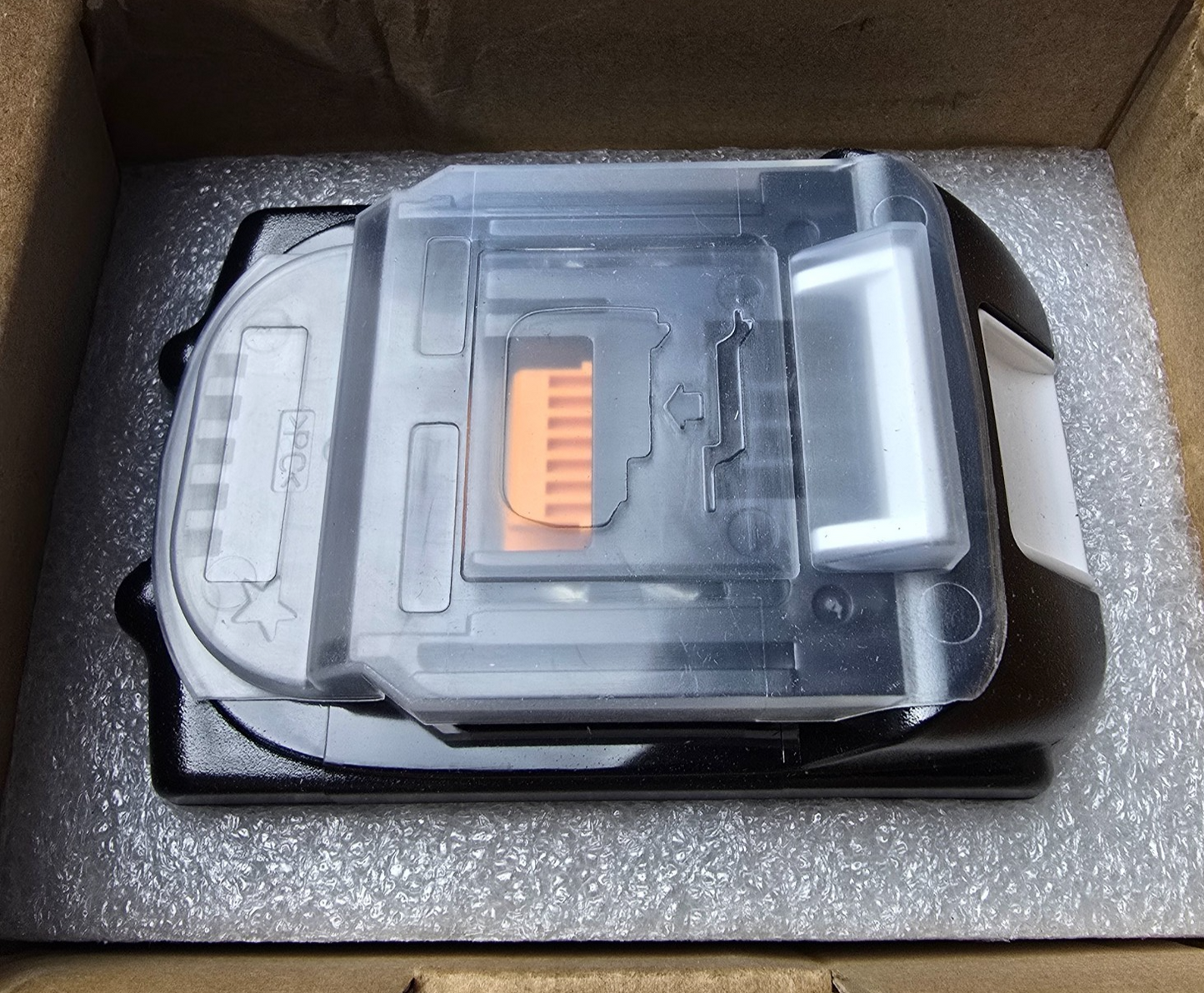 BT1860 18V 6000mAh 108Wh Li-ion Rechargeable Battery For Makita 18V LXT (NEW)