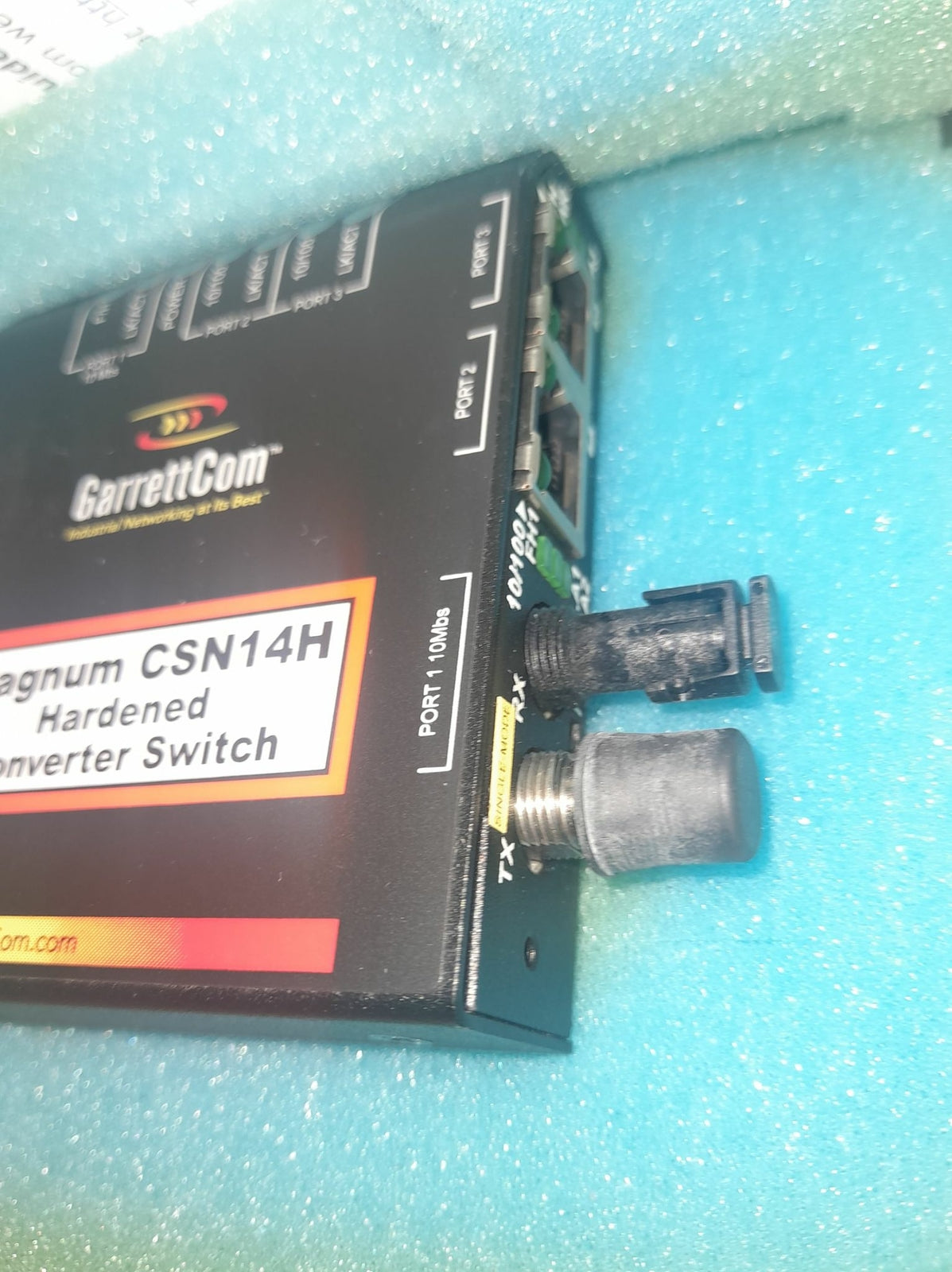 GarrettCom CSN14SH-12VDC Magnum Hardened Converter Switch