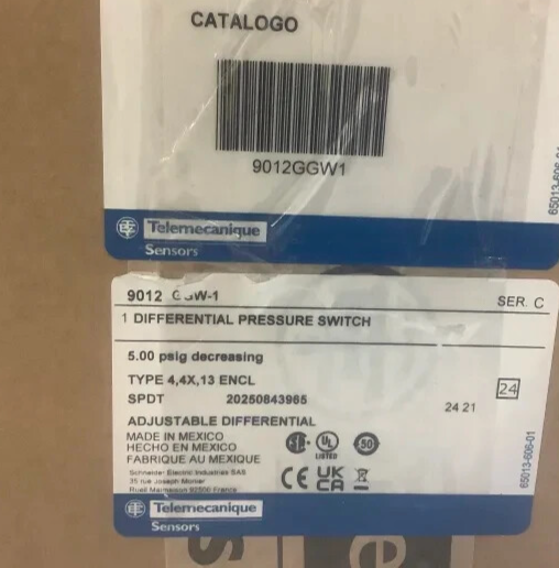 Telemecanique 9012 GGW-1 Differential Pressure Switch Type 4,4X, 13 ENCL, SPDT