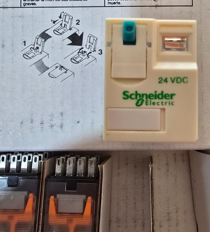 SCHNEIDER RXM4AB1BD Harmony Relays 6A 4CO lock test 24V DC [10 Pack] (NEW)
