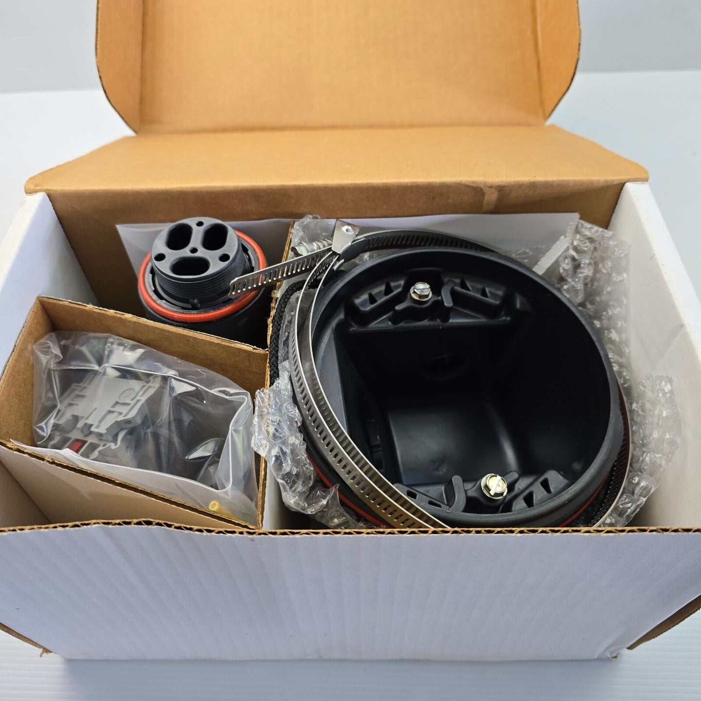 Thermon 531-1380 ZP-XP Pipe Mounted Non-Metallic Exe Power Junction Box