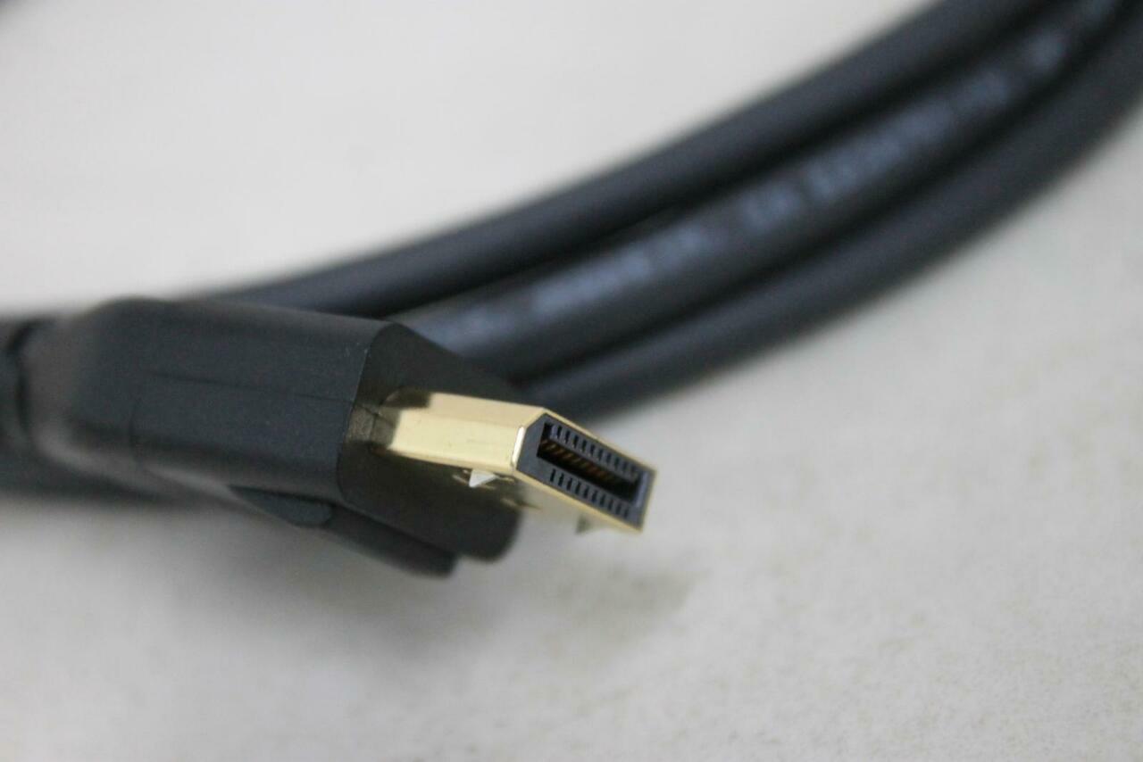 Extron Electronics Retractor Series/2 MDP-DP 70-1065-18 Display Port