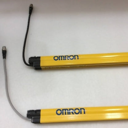 Omron F3SG-4RA0800-14 Safety Light Curtain 800mm 14mm Type 4 Pair (Pre-Owned)