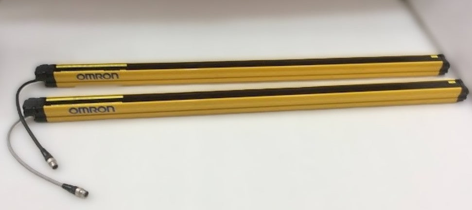 Omron F3SG-4RA0800-14 Safety Light Curtain 800mm 14mm Type 4 Pair (Pre-Owned)