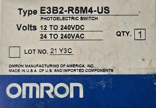 OMRON E3B2-R5M4-US Photoelectric Sensors,Retroreflective,5 m, Screw
